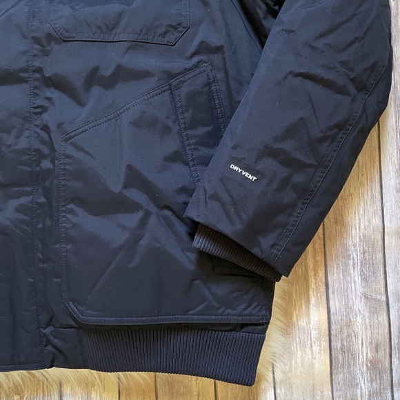 The North Face Men’s Gotham III Waterproof Jacket - Picture 3 of 9